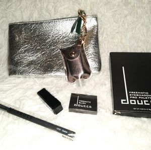 Make-up bag bundle